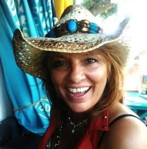 Meet your Posher, Melody